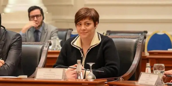 Димитриеска-Кочоска со порака до опозицијата: Реалноста ја покажуваат економските показатели
