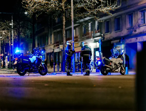 Хорор во Франција: Момче пронајдено мртво покрај река, со пешкир врзан околу вратот