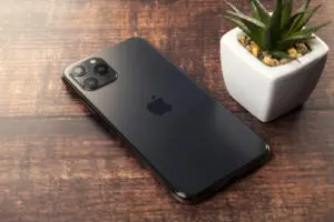 iOS 27 доаѓа, но не за секого: Ако го имате овој iPhone, ќе останете без нови функции