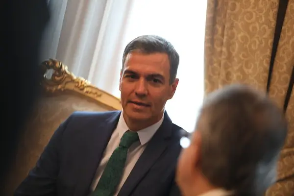 Полицијата изврши упад во седиштето на Социјалистичката партија во Мадрид
