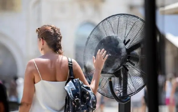 Италија издаде највисоко ниво на предупредување за жештини за Рим и уште три други градови