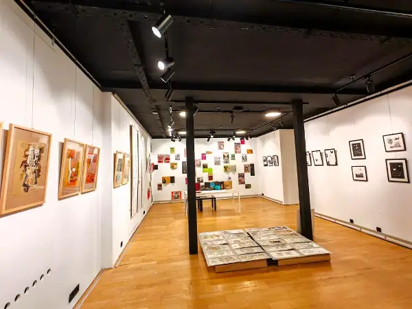 Отворена изложбата „Mind(e)scapes“ на Асоцијацијата за култура ИКОН во Македонскиот КИЦ во Загреб