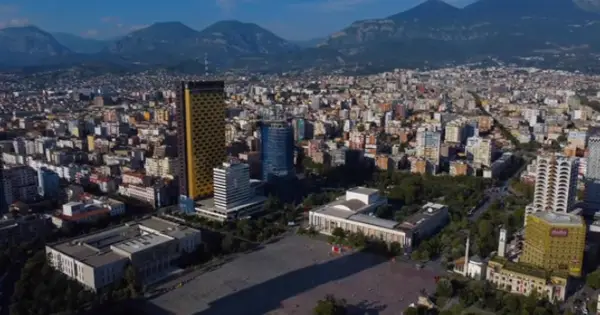 Албанија го отфрли барањето за повлекување на дипломатите од Киев, го осуди и инцидентот со паднатиот дрон во Романија