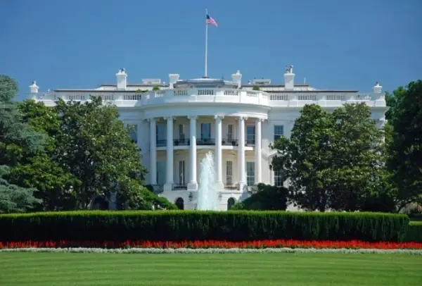 БЕЛА КУЌА: Без црвените линии на Трамп нема договор со Иран
