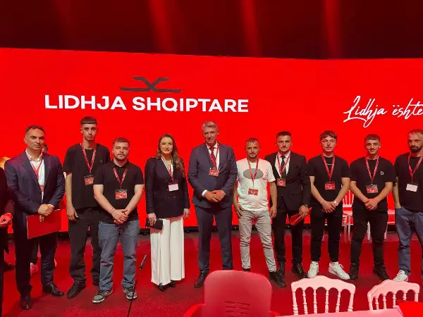 Партијата на Села се преименува во „Албанска лига“