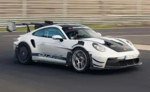 Вечерно кино: Porsche 911 GT3 RS со Manthey Performance Kit постигна нов рекорд на Nürburgring