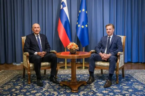 Јанез Јанша ја презеде премиерската функција во Словенија