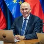 Словенија доби нова Влада на чело со Јанез Јанша