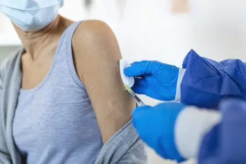 Научници од Кембриџ ја развија првата вакцина во светот користејќи вештачка интелигенција