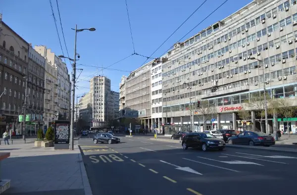 Захарова: Србија безмилосно  се влече, со сила во конфликт со Русија