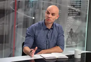 Крмов: Банкарските услуги не смее да зависат од добрата волја на финансиските моќници