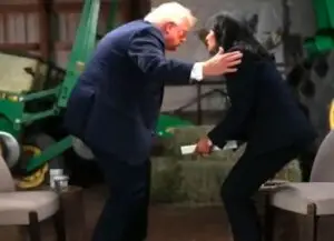 (Видео) „Вие сте расипана“, Трамп напушти интервју бидејки го налутија прашањата на новинарката