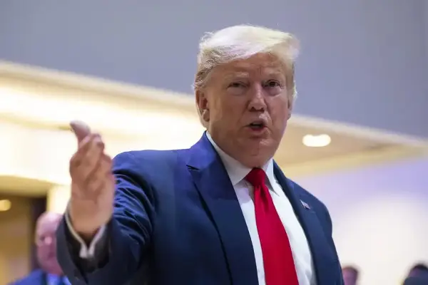 Трамп порача дека Нетанјаху мора да го прифати договорот со Иран