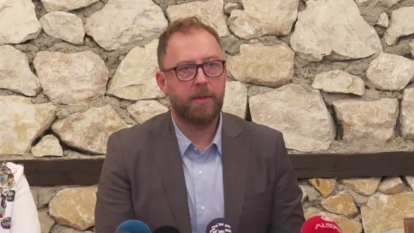 Љутков: Скопското Кале ќе биде во во полн сјај