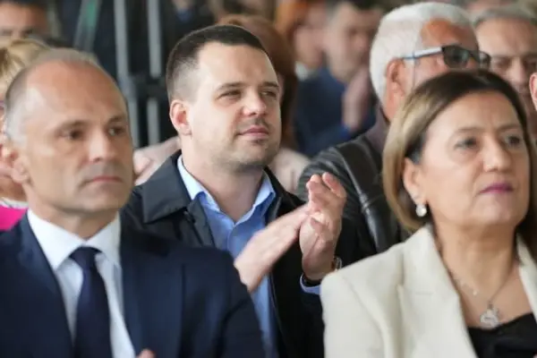 (ВИДЕО) Петрушевски: ОЈО да истражи дали Богац требал да добие 10% од местениот тендер вреден 18 милиони денари