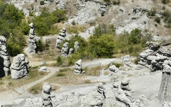 Што е „Куклица“ и како некој се „сети“ да „стопанисува“ со локалитетот?
