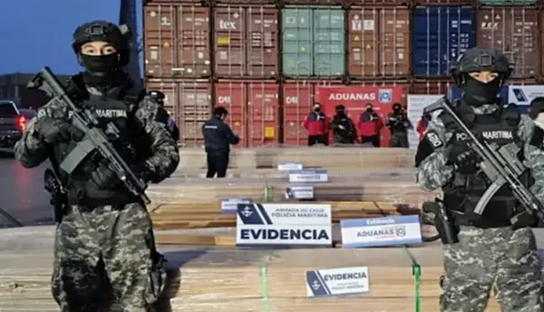 (ВИДЕО) Рекордна заплена на дрога во Чиле – фатени се над 100 тони кокаин вредни околу 8,3 милијарди долари