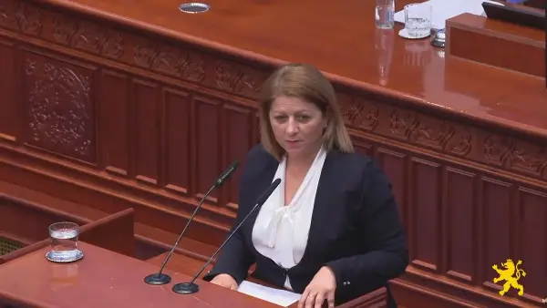 Петкоска до Тренчевска: Го оставивте земјоделството во хаос,  а министерот Трипуновски ви боде очи затоа што е нон стоп на терен помеѓу луѓето