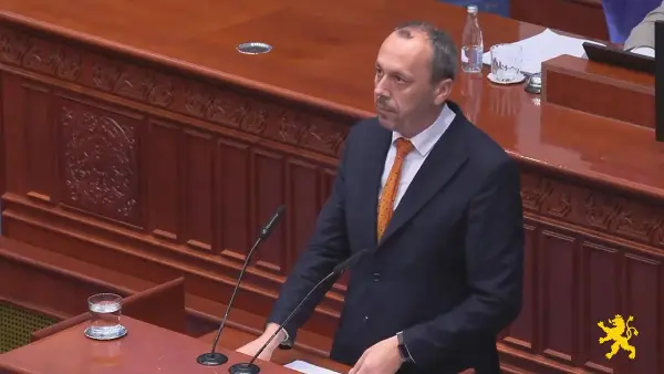 Петрушевски до Петровска: Единствено што направивте за земјоделието е бизнисот со марихуана кој го добиваа луѓе од вашата партија