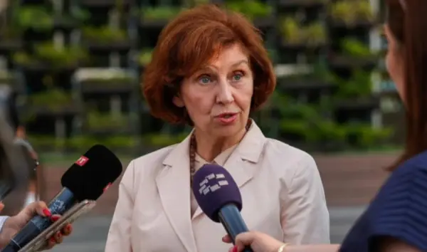Сиљановска Давкова: Освен уставните измени, Бугарите имаат барања поврзани со работата на историската комисија
