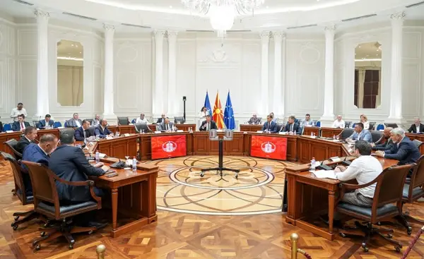 Следната недела разговори за реконструкција на Владата
