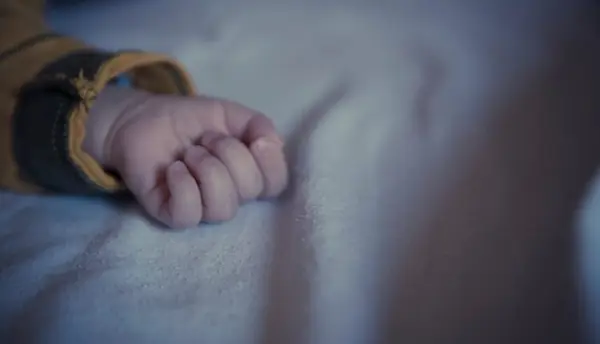 Бебе од Куманово затруено со средство за чистење – заврши во болница