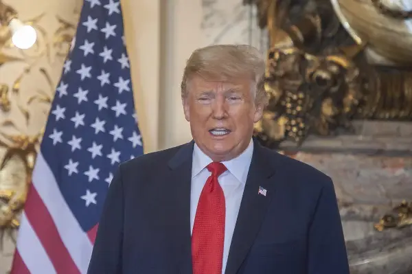 Трамп се закани дека повторно силно ќе го нападне Иран