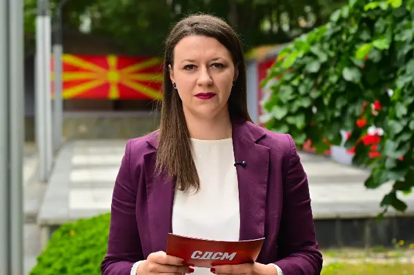 Нов Клинички центар е само уште една лага на Мицкоски и поигрување со народот, вели Младеновска