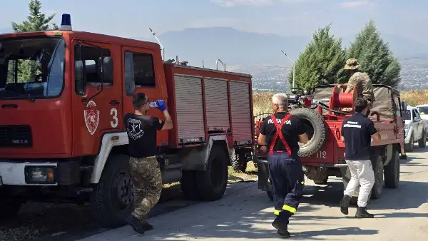 ДЗС бара поранешни полицајци, војници и пожарникари за гаснење пожари, нуди 2.150 евра за три месеци