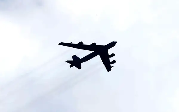 Осум луѓе загинаа при тест-лет на американски стратешки бомбардер Б-52