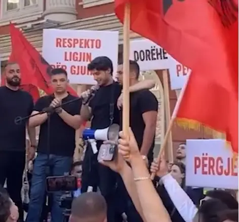МИЦКОСКИ: Министри Албанци за правда, не сакаа да го решат прашањето со правосудниот испит, се работи на одржливо решение