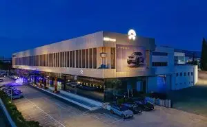 NIO го отвори првиот салон во Грција