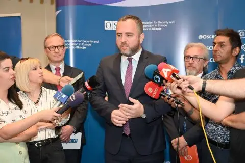 Тошковски: Превенцијата на насилството кај младите бара брза реакција, силна координација и активно учество на младите
