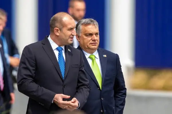 Радев ја презема улогата на Орбан: Тој е против санкции за рускиот патријарх Кирил