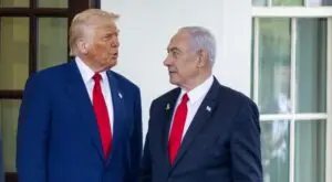 Трамп: Нетанјаху е добар човек, ама малку се возбудува