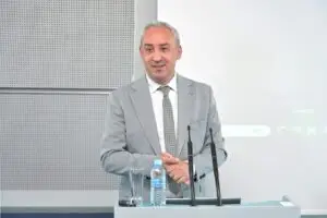Вицегувернерот Величковски: Eдноставни и евтини дигитални решенија за поголемо прифаќање електронски плаќања кај малите трговци
