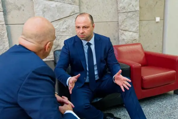 Македонија и Грција ја продлабочуваат одбранбената соработка
