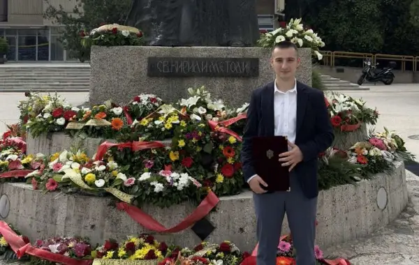 Христијан Смоковски, најдобар студент на Факултетот за физичко образование: „Сакам да ставам акцент на социјалната компонента во процесот на образование“