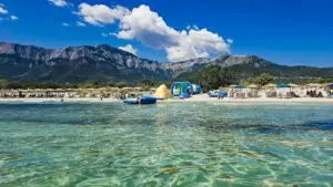 Грција меѓу најдобрите, Албанија на дното – чии води во Европа се најдобри за капење?