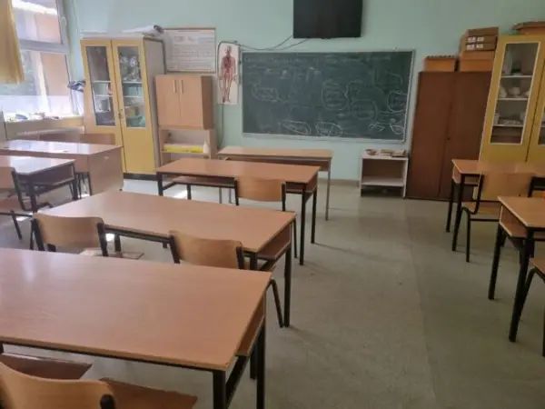 Прв уписен рок во средните училишта: Запишани 13.397 ученици, МОН објави каде веќе е завршен конкурсот