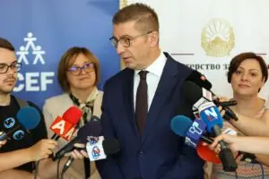 Мицкоски: Очекувам намалување на бензините за 2,5 до 3 денара и 7 денара на дизелот по литар
