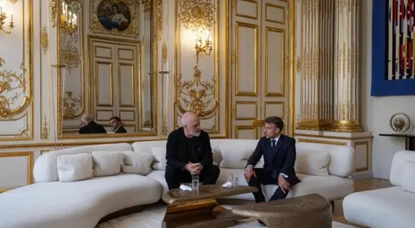 Макрон по средбата со Рама во Елисејската палата: Ја поддржуваме Албанија на патот кон ЕУ
