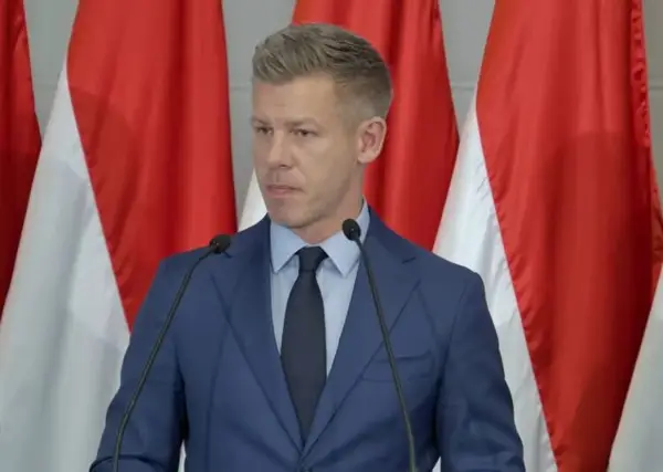 Маѓар најави уставни измени за да може да го смени претседателот на Унгарија