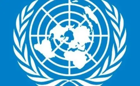 ОН почнуваат евакуација на бродови заглавени во Персискиот Залив