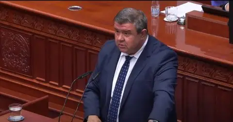 Мицевски: Со законски измени се ограничува брзината на електричните тротинети и се зголемува старосната граница на 18 години