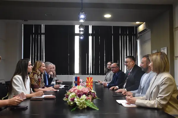 Минчев на средба со српската министерка Пауновиќ: Заедничката работна група веќе бележи значаен напредок