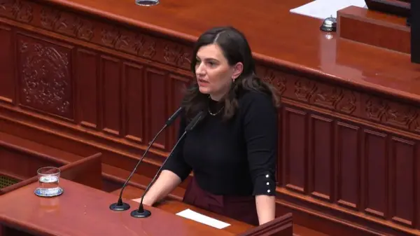 Зајкова: Владејачкото мнозинство наместо за граѓаните, повторно реши да одработи за банките