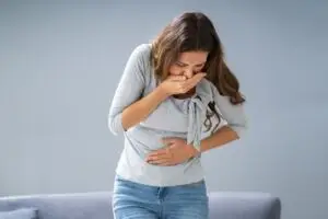 Мелено месо, сладолед, јајца… Внимавајте ова лето од труење со храна