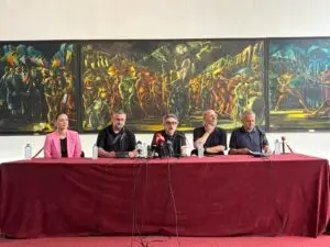 ФОТО | 120 македонски музичари, актери и спортисти во мјузикл за 35 години независност на Македонија
