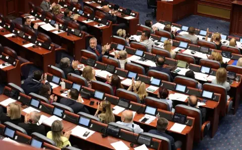 Собранието ги донесе законите за судска и јавнообвинителска служба